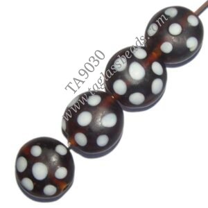 DOTED BEADS