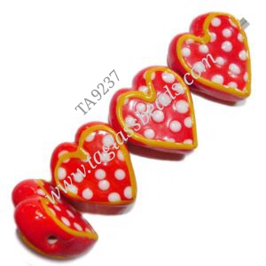 DOTED BEADS