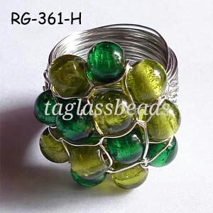 GLASS FINGER RING