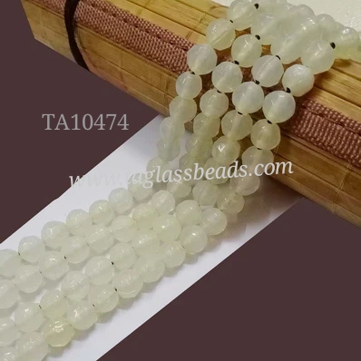 GLASS BEADS STRAND