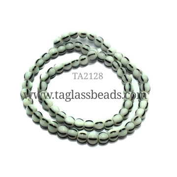 GLASS BEADS STRAND