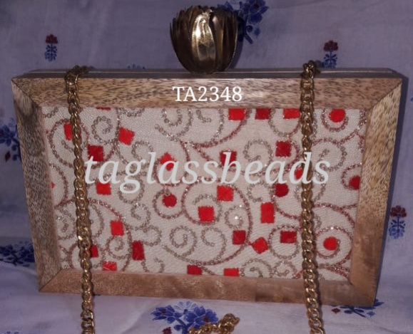 WOODEN CLUTCH BAG