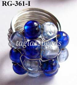 GLASS FINGER RING