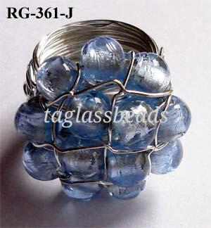 GLASS FINGER RING