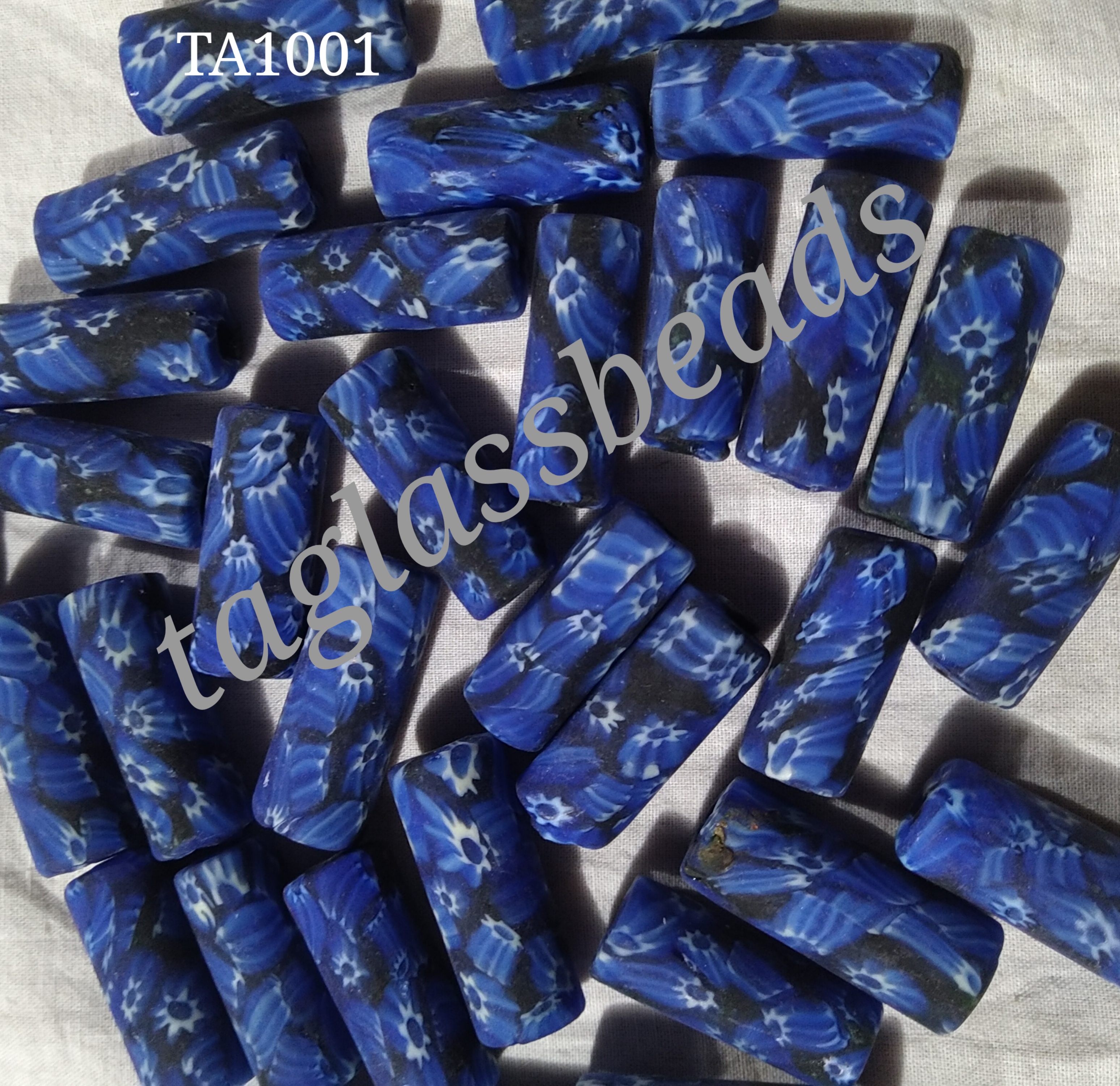 FROSTED MIX BEADS