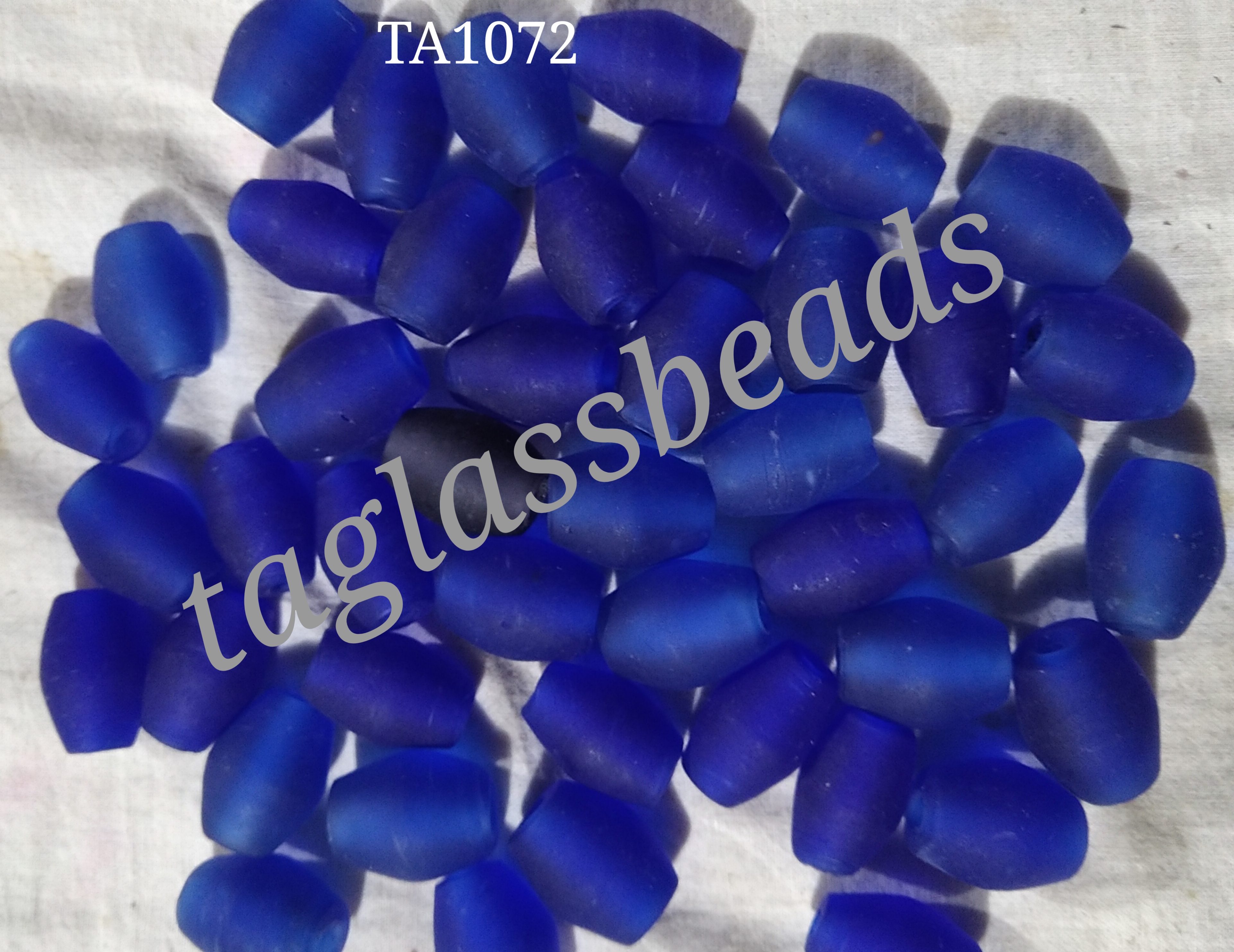 FROSTED MIX BEADS