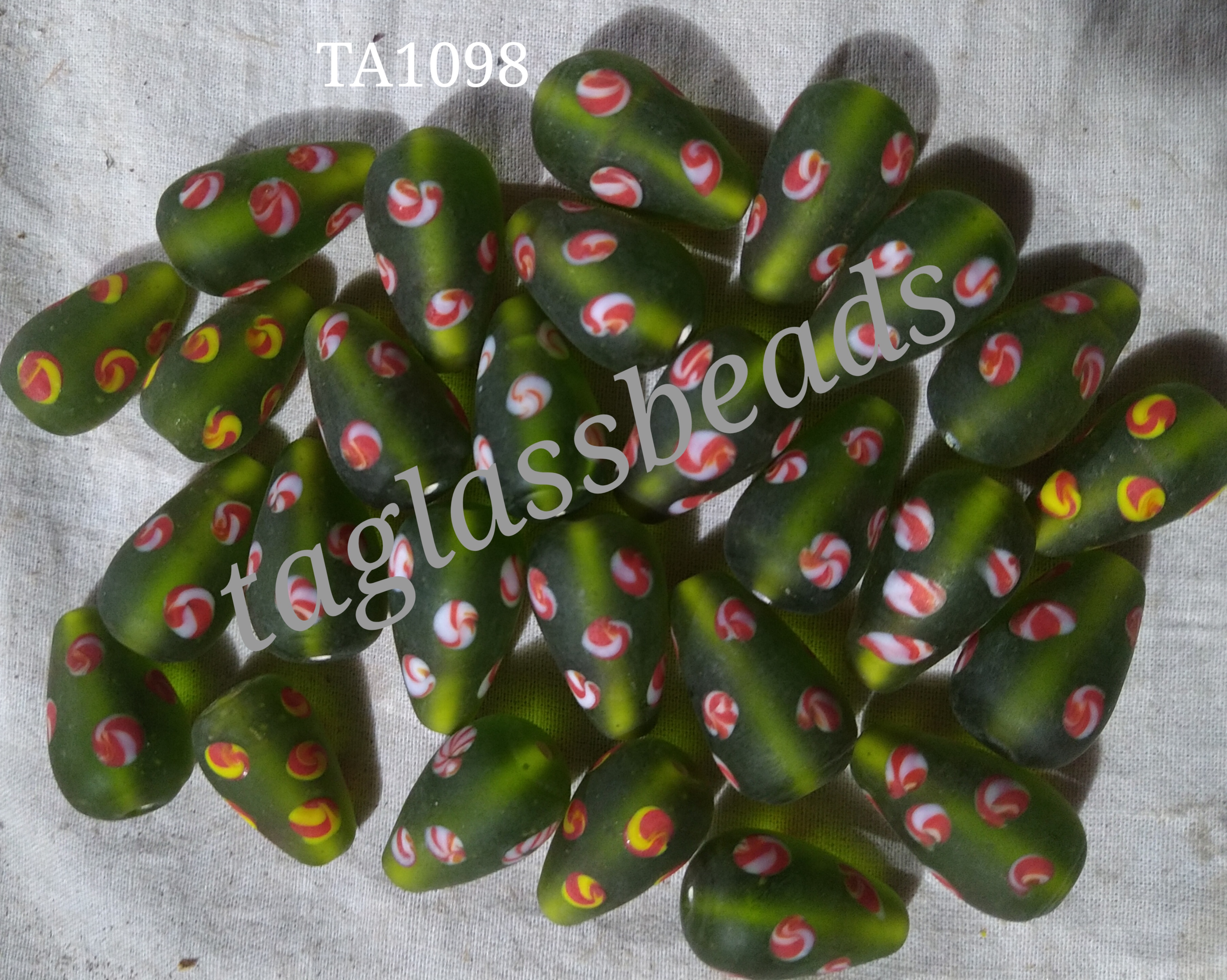 FROSTED MIX BEADS