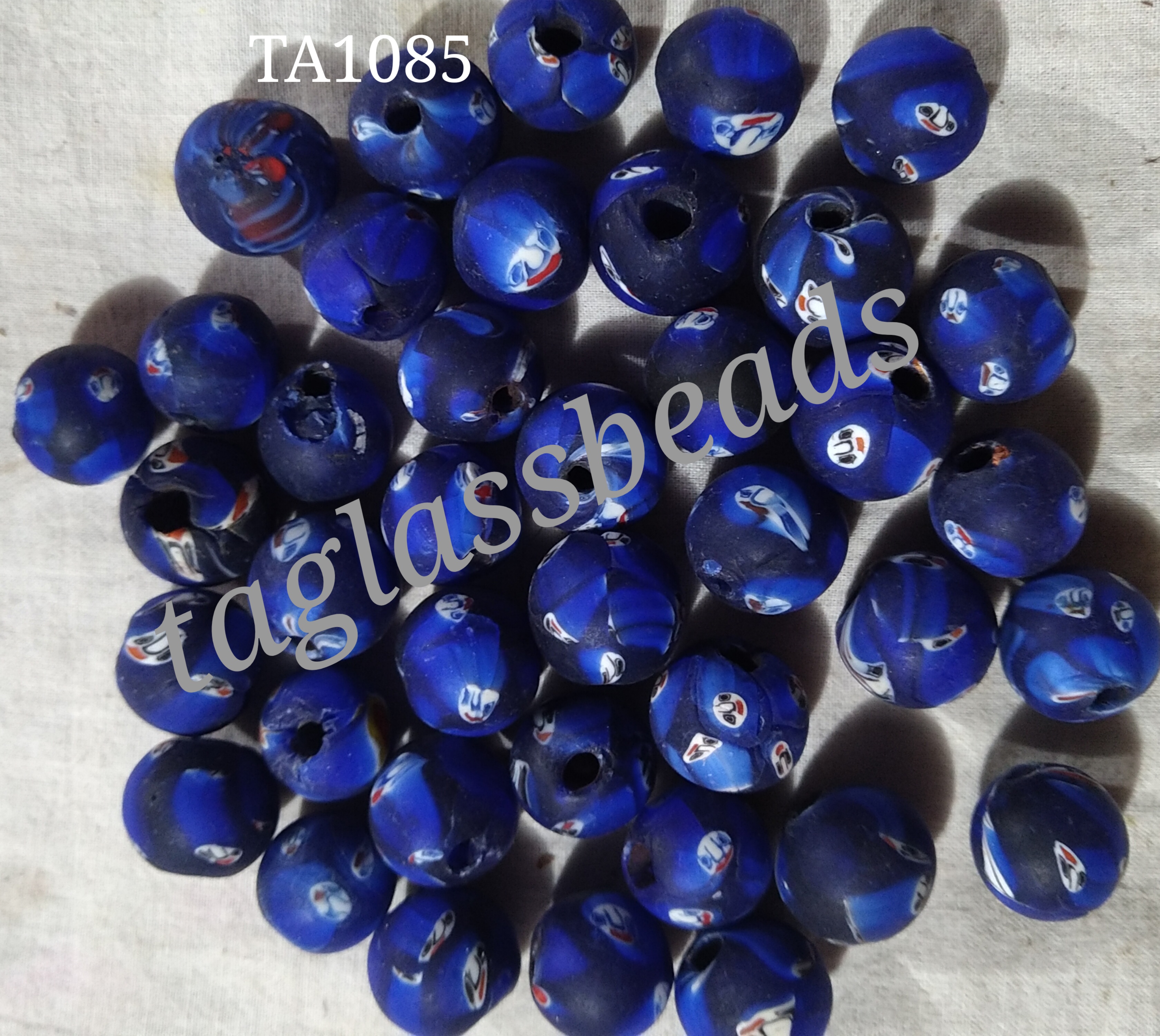 FROSTED MIX BEADS