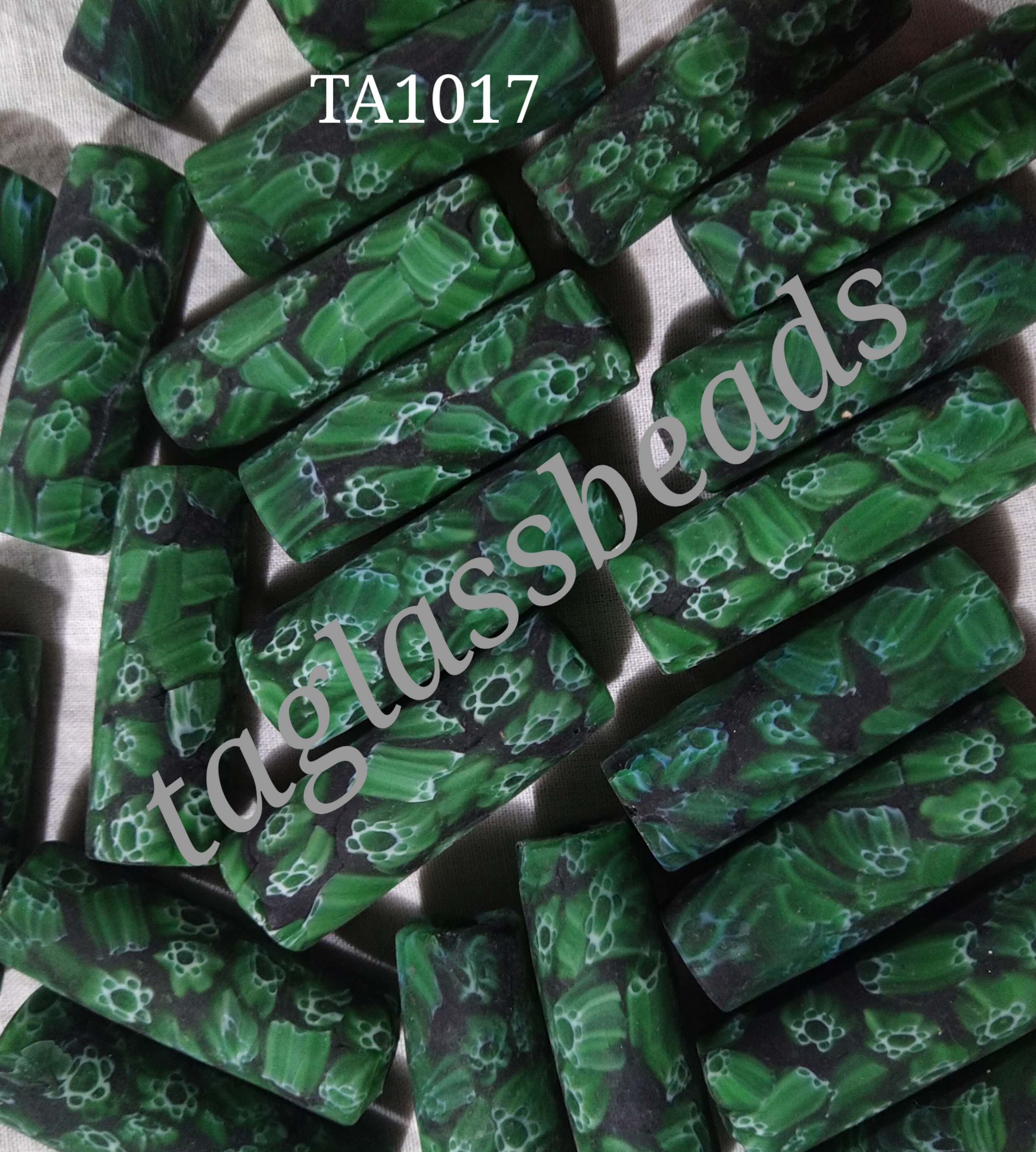 FROSTED MIX BEADS
