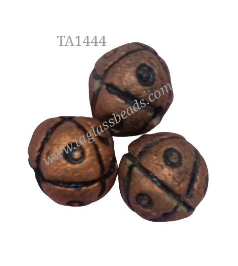 CLAY BEADS