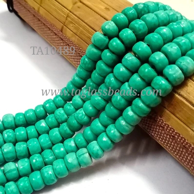 GLASS BEADS STRAND