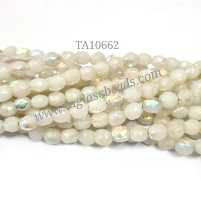 GLASS BEADS STRAND