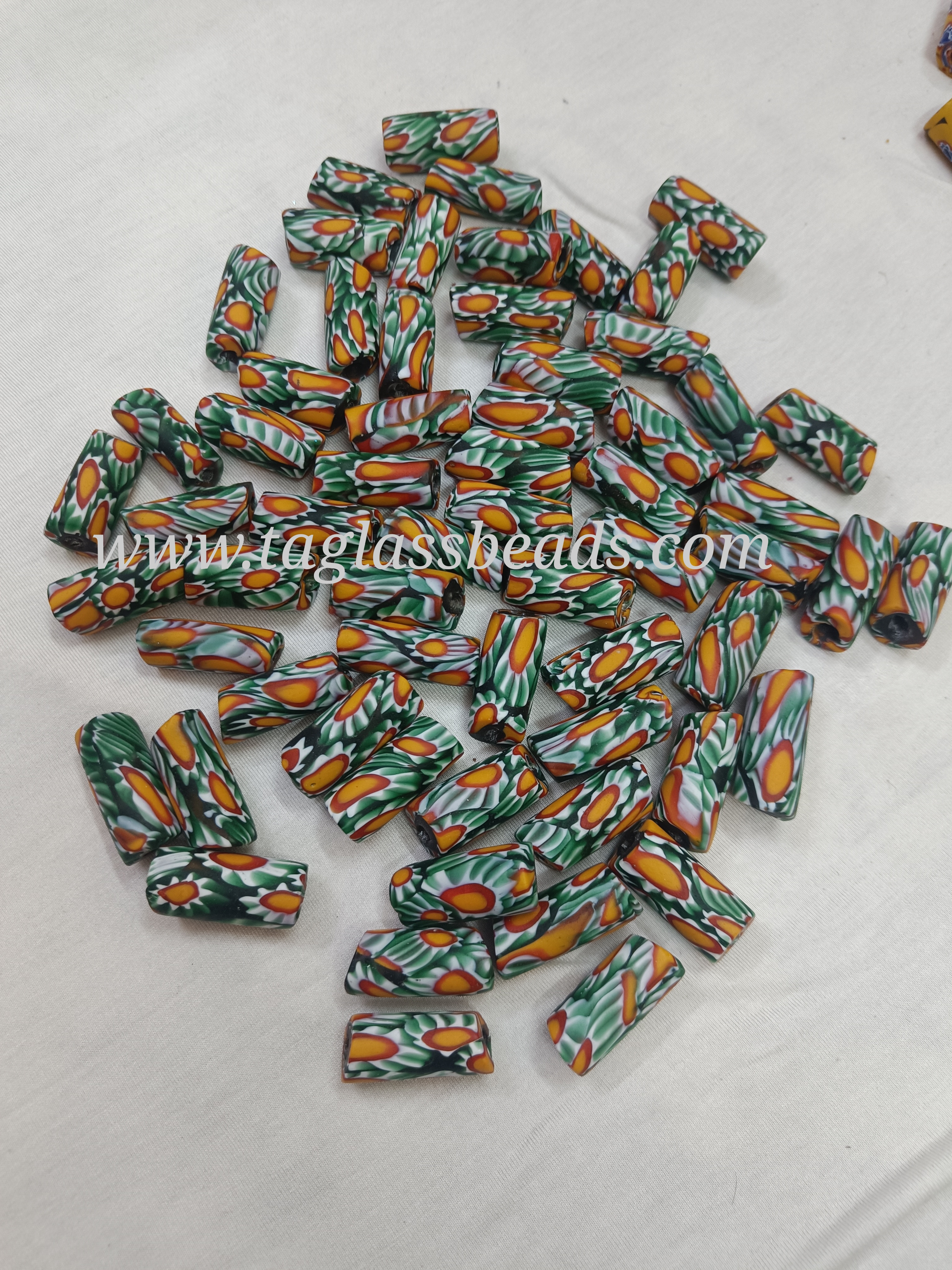 VENETIAN BEADS Size 12x30 mm